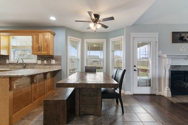 1753 Spring Haven Dr, Clarksville, TN 37042