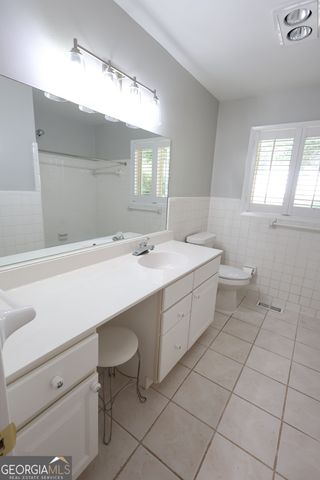 3810 Beya Way, Doraville, GA 30340