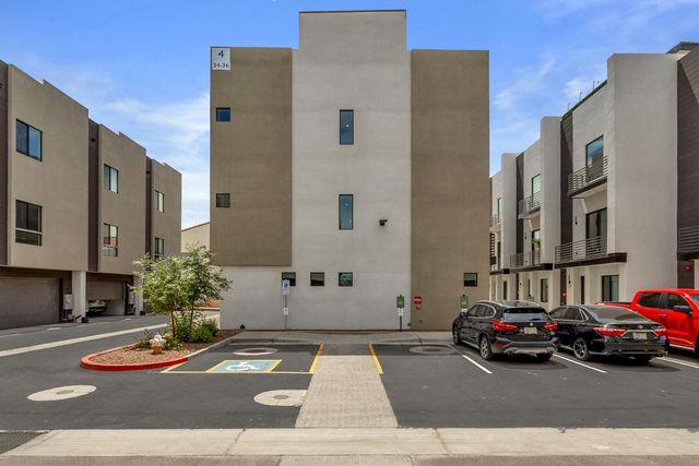 4220 N 32nd Street Unit 34, Phoenix, AZ 85018