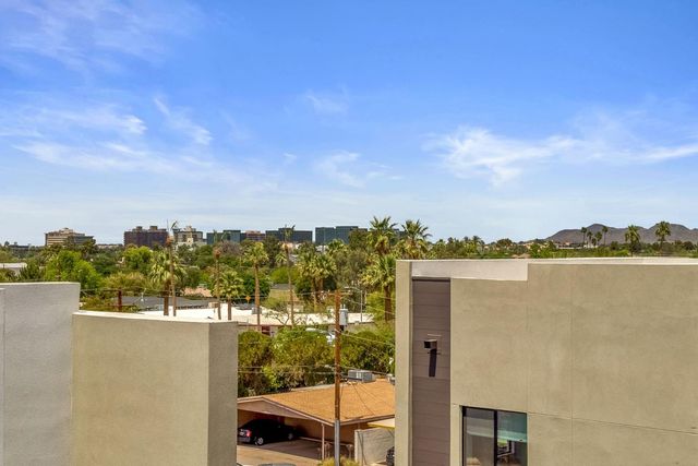 4220 N 32nd Street Unit 34, Phoenix, AZ 85018