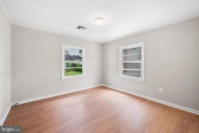 11 SEDGWICK LN, Willingboro, NJ 08046