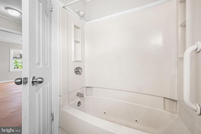 11 SEDGWICK LN, Willingboro, NJ 08046