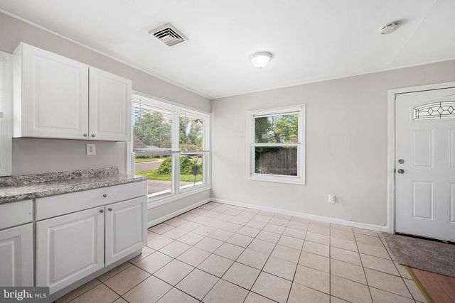 11 SEDGWICK LN, Willingboro, NJ 08046