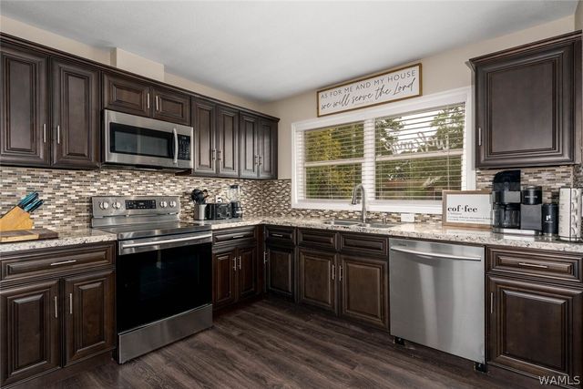 3401 21st, Northport, AL 35476