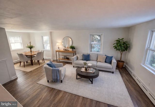 726 HILLTOWN PIKE, Line Lexington, PA 18932