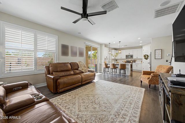 10422 E CORBIN Avenue, Mesa, AZ 85212