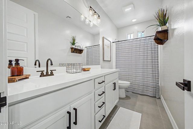 10422 E CORBIN Avenue, Mesa, AZ 85212
