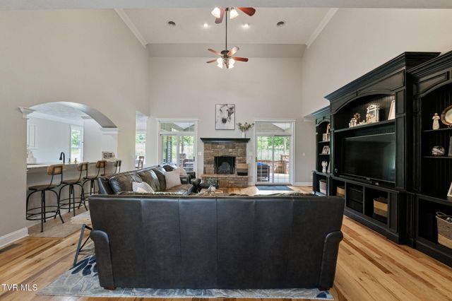 22481 Aven Lane, Abingdon, VA 24211