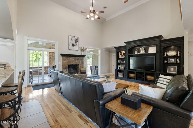 22481 Aven Lane, Abingdon, VA 24211