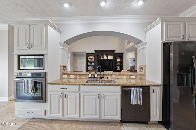 22481 Aven Lane, Abingdon, VA 24211