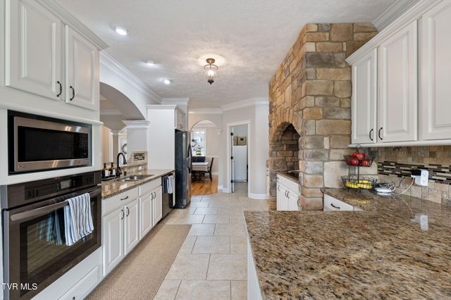 22481 Aven Lane, Abingdon, VA 24211