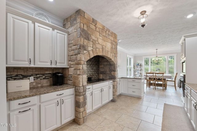 22481 Aven Lane, Abingdon, VA 24211