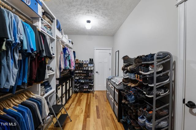 22481 Aven Lane, Abingdon, VA 24211
