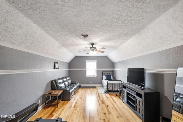 22481 Aven Lane, Abingdon, VA 24211