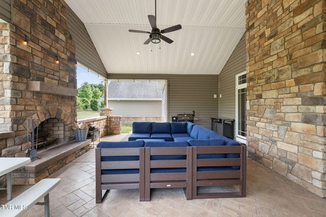 22481 Aven Lane, Abingdon, VA 24211
