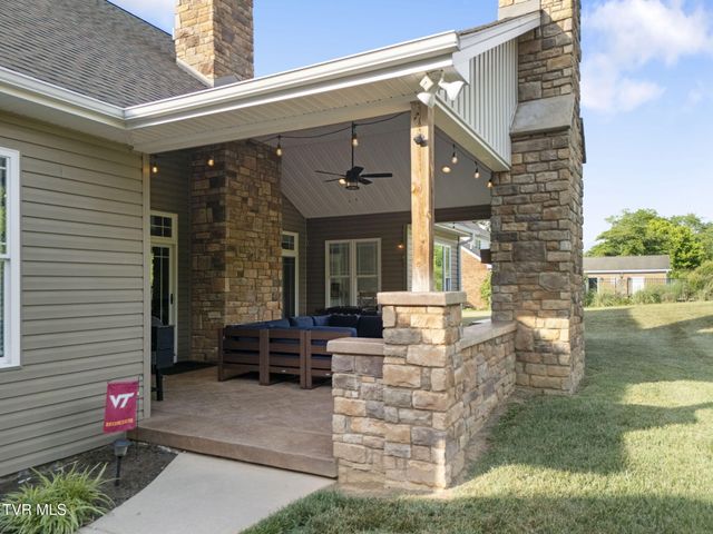 22481 Aven Lane, Abingdon, VA 24211