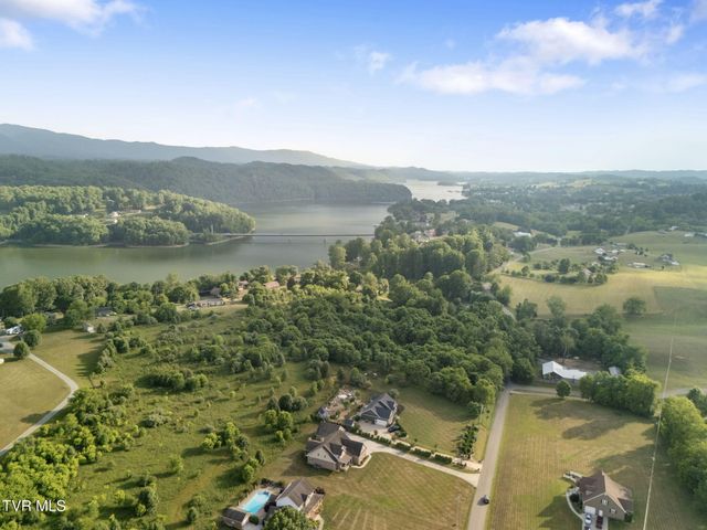 22481 Aven Lane, Abingdon, VA 24211