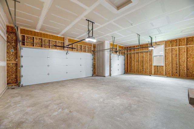 1499 Patton DRIVE, Hartford, WI 53027