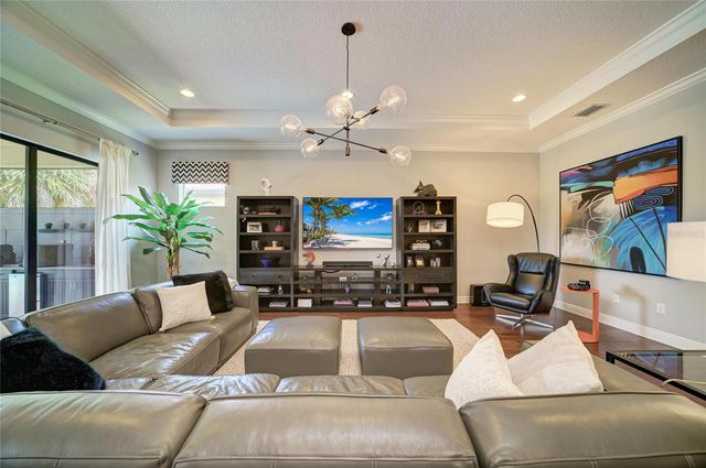 10121 MARBELLA DRIVE, Bradenton, FL 34211
