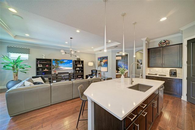 10121 MARBELLA DRIVE, Bradenton, FL 34211