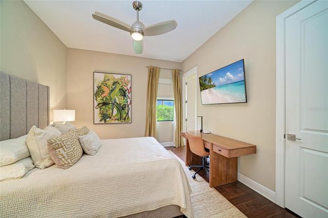 10121 MARBELLA DRIVE, Bradenton, FL 34211