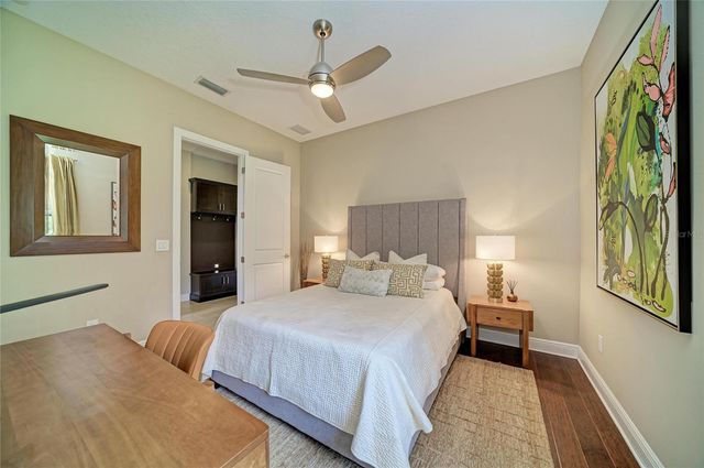 10121 MARBELLA DRIVE, Bradenton, FL 34211