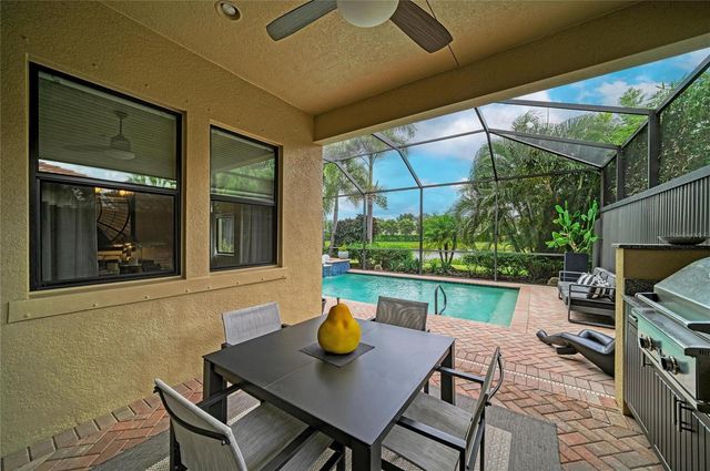 10121 MARBELLA DRIVE, Bradenton, FL 34211