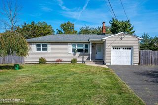737 Brookside Drive, Toms River, NJ 08753