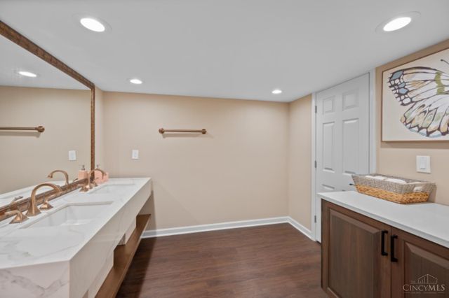 6588 Rosewood Lane, Goshen Twp, OH 45122