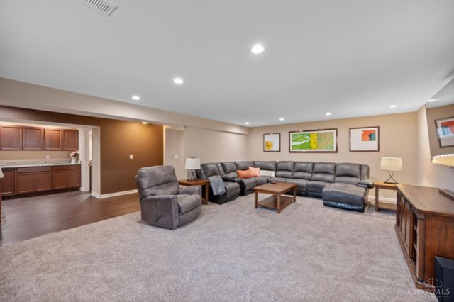 6588 Rosewood Lane, Goshen Twp, OH 45122