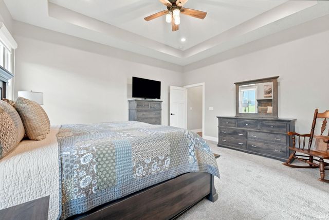 15183 Whisper Rock Boulevard, Fort Wayne, IN 46845