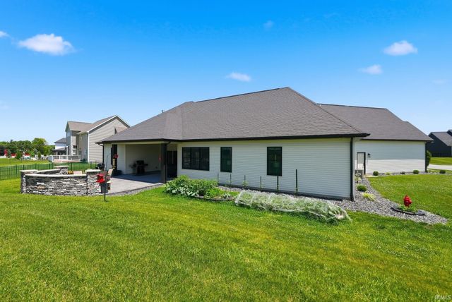 15183 Whisper Rock Boulevard, Fort Wayne, IN 46845