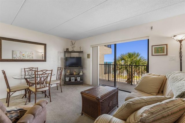 2700 OCEAN SHORE BOULEVARD 316, Ormond Beach, FL 32176