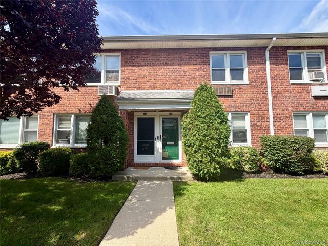 1600 Grand Avenue R3, Baldwin, NY 11510