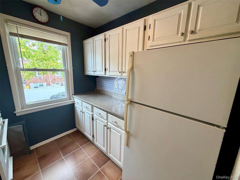1600 Grand Avenue R3, Baldwin, NY 11510 — photo 4