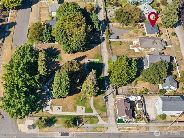 2340 S M Street, Tacoma, WA 98405