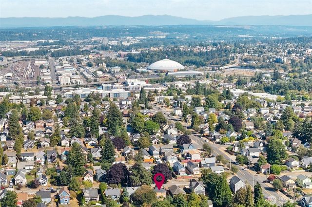 2340 S M Street, Tacoma, WA 98405
