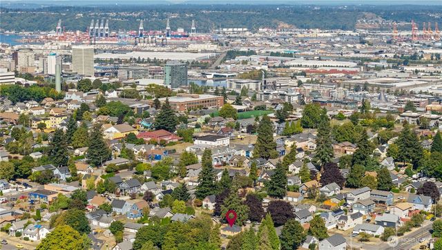 2340 S M Street, Tacoma, WA 98405