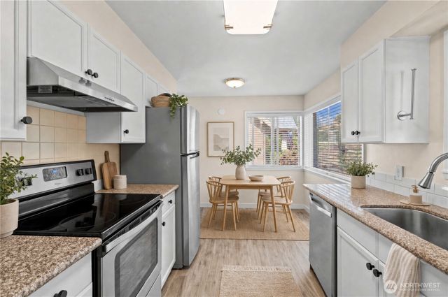 2340 S M Street, Tacoma, WA 98405