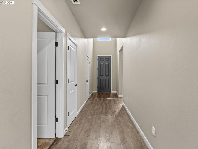 9716 Ne 106TH Way, Vancouver, WA 98662