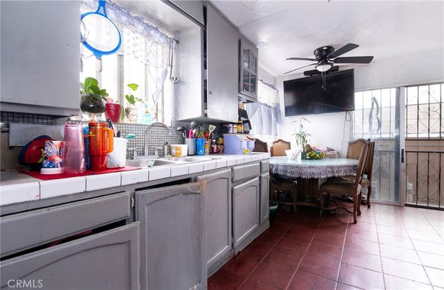 6938 Purdy Avenue, Bell Gardens, CA 90201