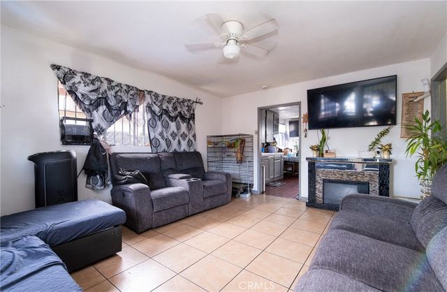 6938 Purdy Avenue, Bell Gardens, CA 90201