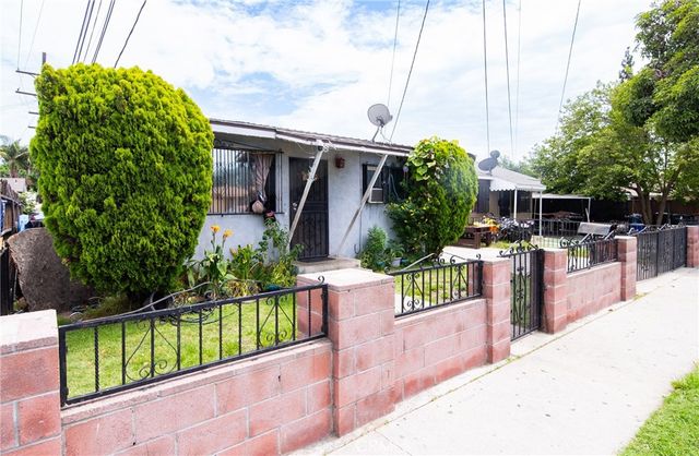6938 Purdy Avenue, Bell Gardens, CA 90201