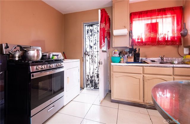 6938 Purdy Avenue, Bell Gardens, CA 90201