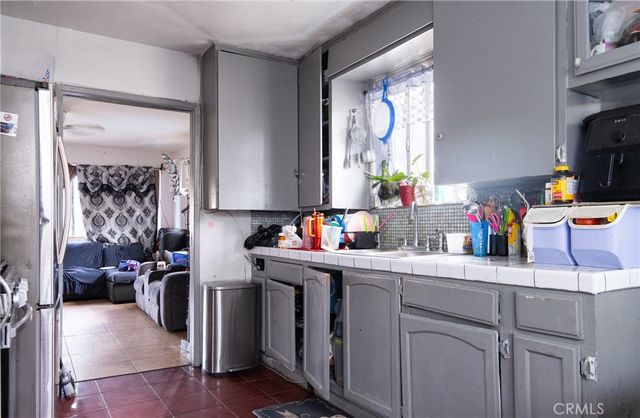 6938 Purdy Avenue, Bell Gardens, CA 90201
