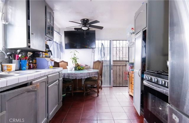 6938 Purdy Avenue, Bell Gardens, CA 90201