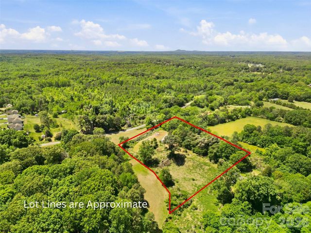 112 Fork Creek Road, Troutman, NC 28166