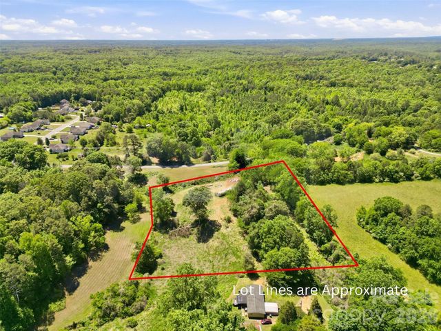 112 Fork Creek Road, Troutman, NC 28166