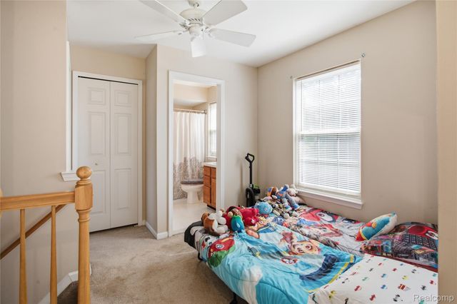 2239 Lone Wolf Lane, Canton Charter Township, MI 48188