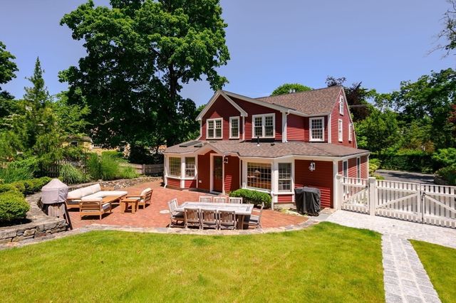 126 South Street, Hingham, MA 02043